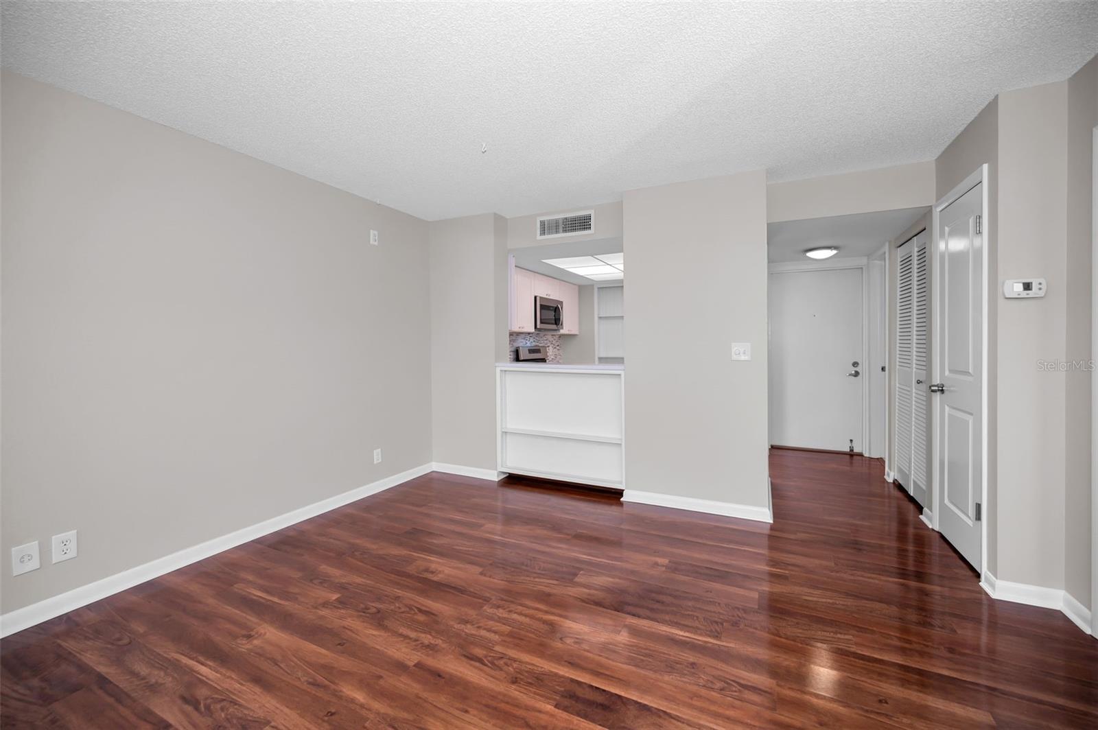 Image 30 of 96 For 2620 Cove Cay Drive 506