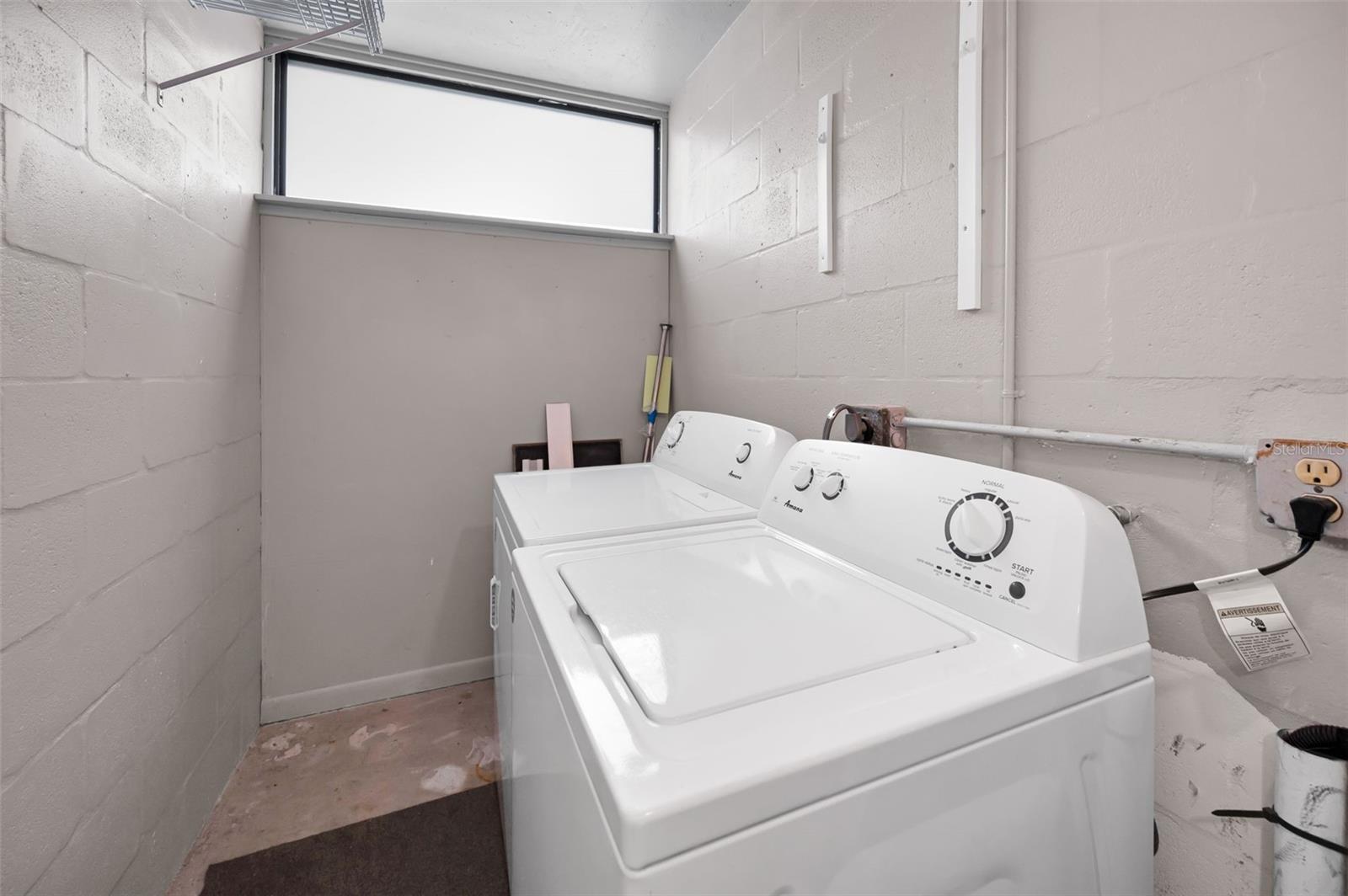 Image 32 of 96 For 2620 Cove Cay Drive 506