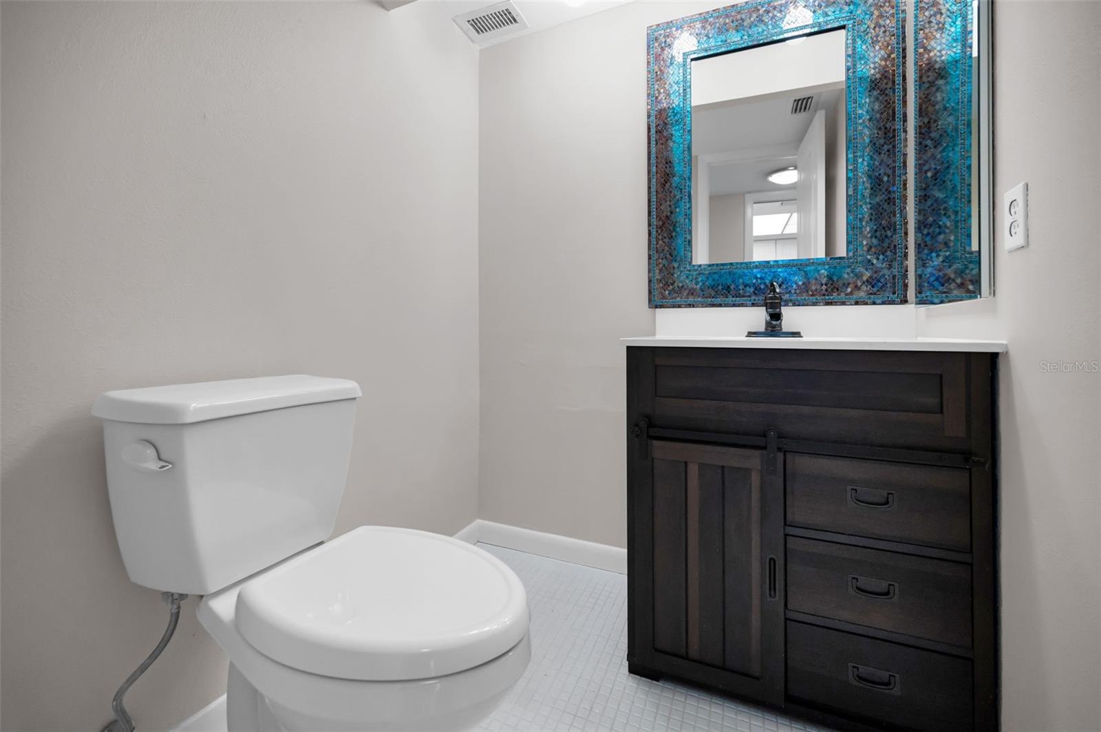 Image 39 of 96 For 2620 Cove Cay Drive 506
