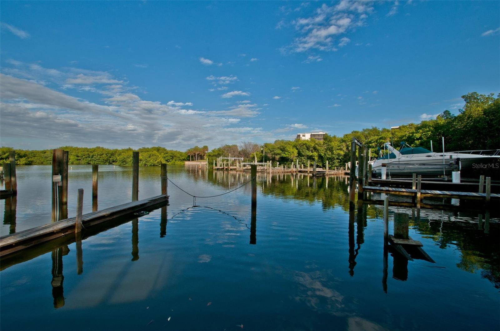 Image 94 of 96 For 2620 Cove Cay Drive 506