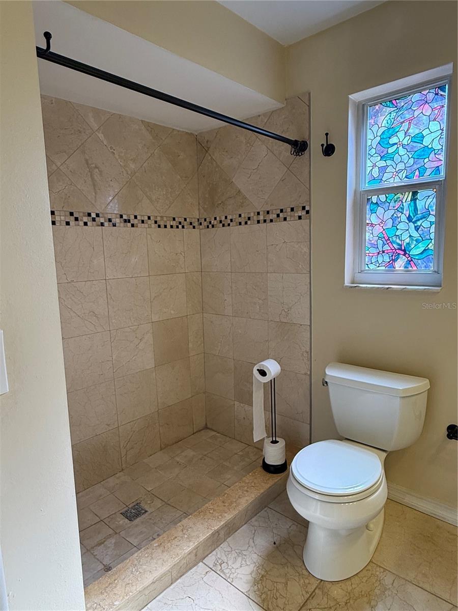 Image 29 of 48 For 1390 Ventnor Avenue
