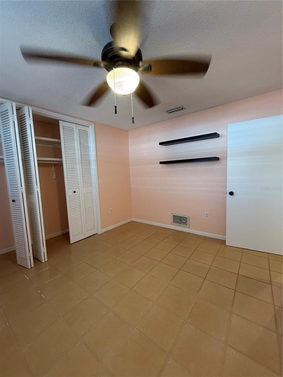 Image 39 of 48 For 1390 Ventnor Avenue
