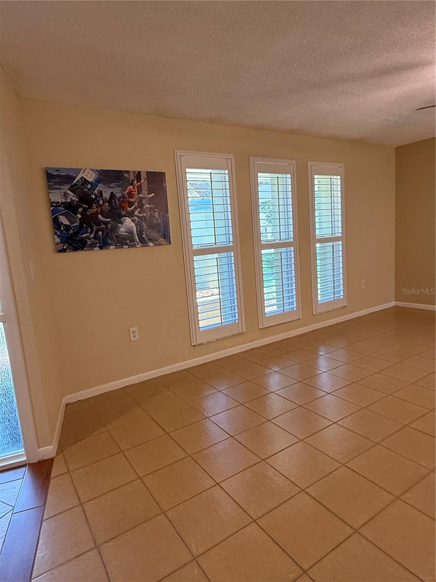 Image 9 of 48 For 1390 Ventnor Avenue