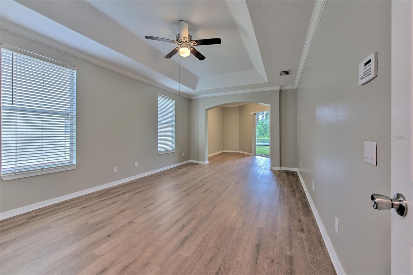 Image 15 of 77 For 4812 Walnut Ridge Road