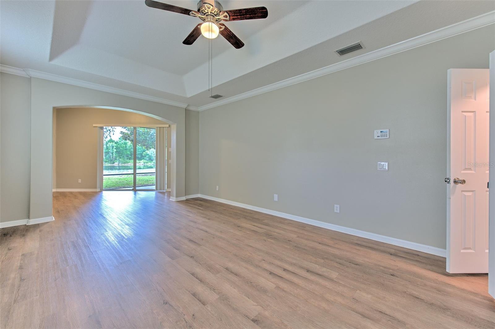 Image 16 of 77 For 4812 Walnut Ridge Road
