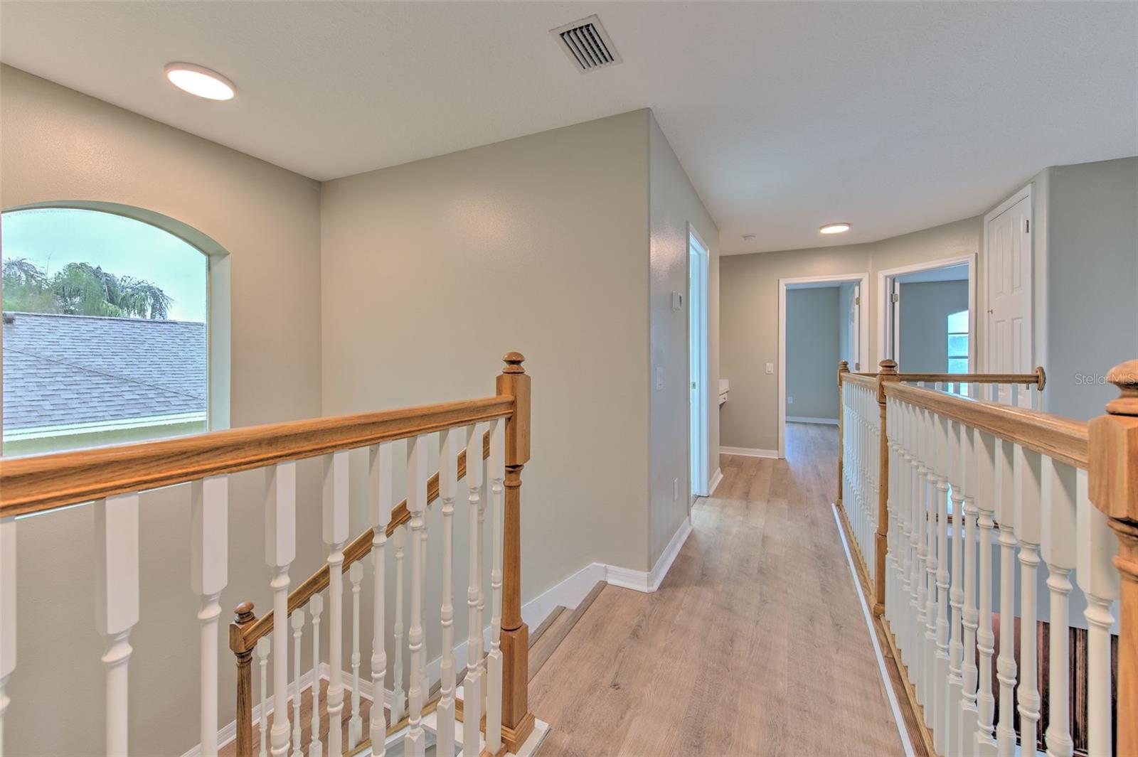 Image 35 of 77 For 4812 Walnut Ridge Road