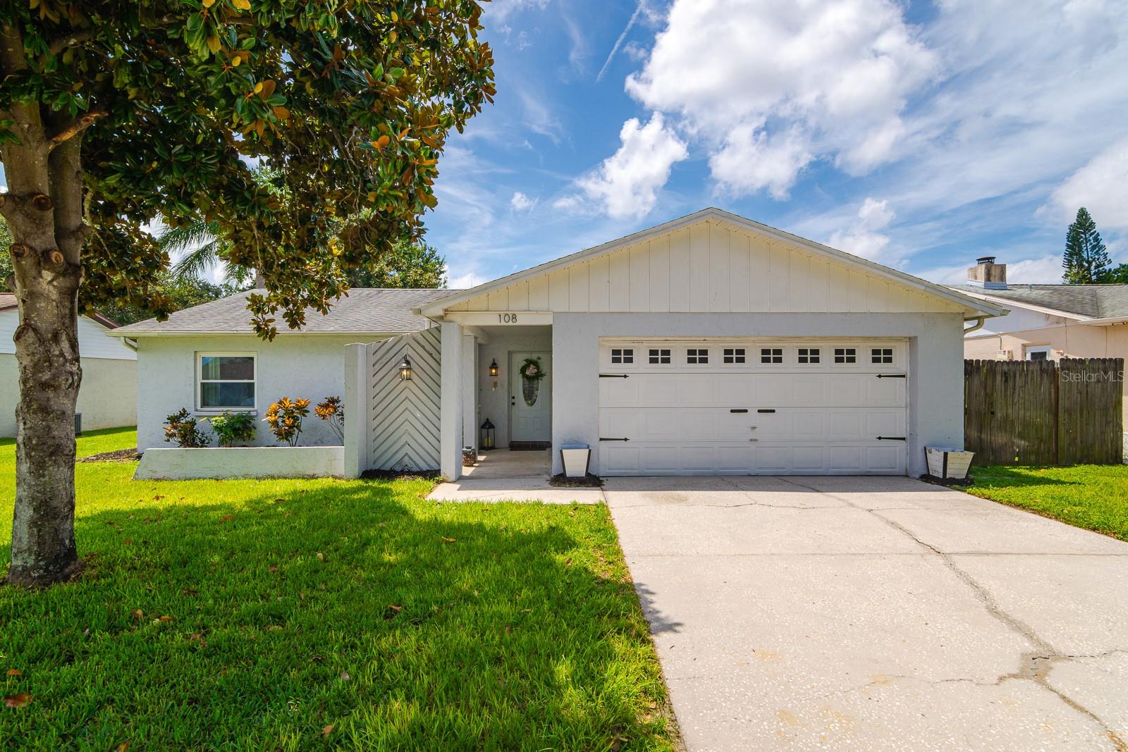 Details for 108 Lotus Circle, SAFETY HARBOR, FL 34695