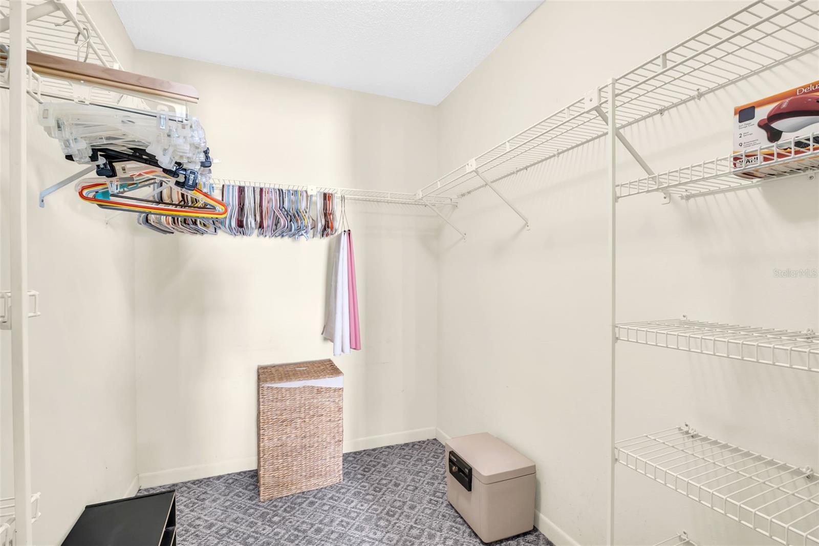 Listing photo id 30 for 346 Cherry Laurel Drive