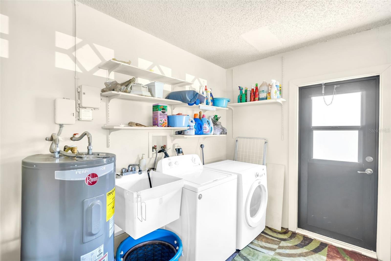 Listing photo id 31 for 346 Cherry Laurel Drive