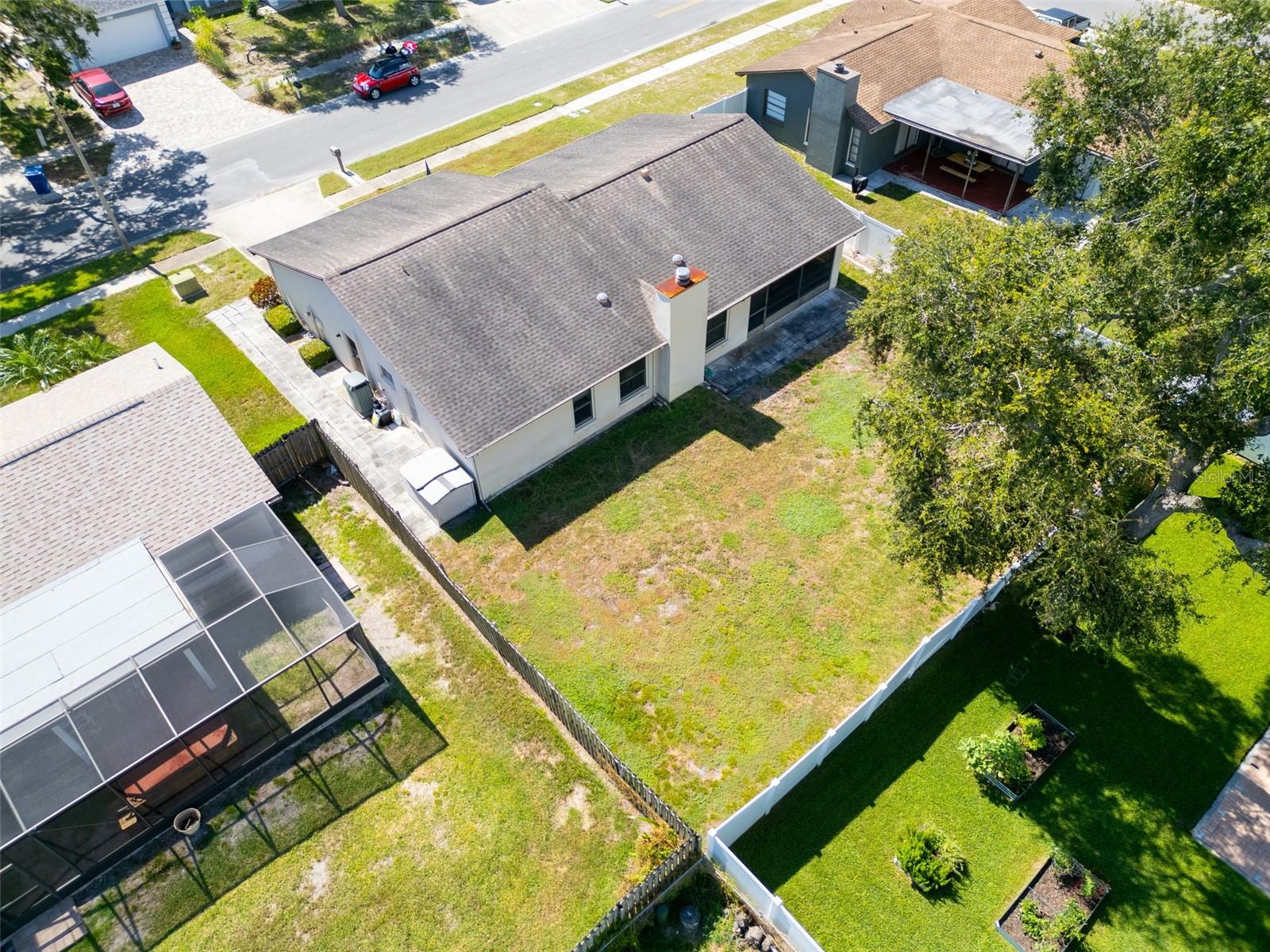 Listing photo id 38 for 346 Cherry Laurel Drive