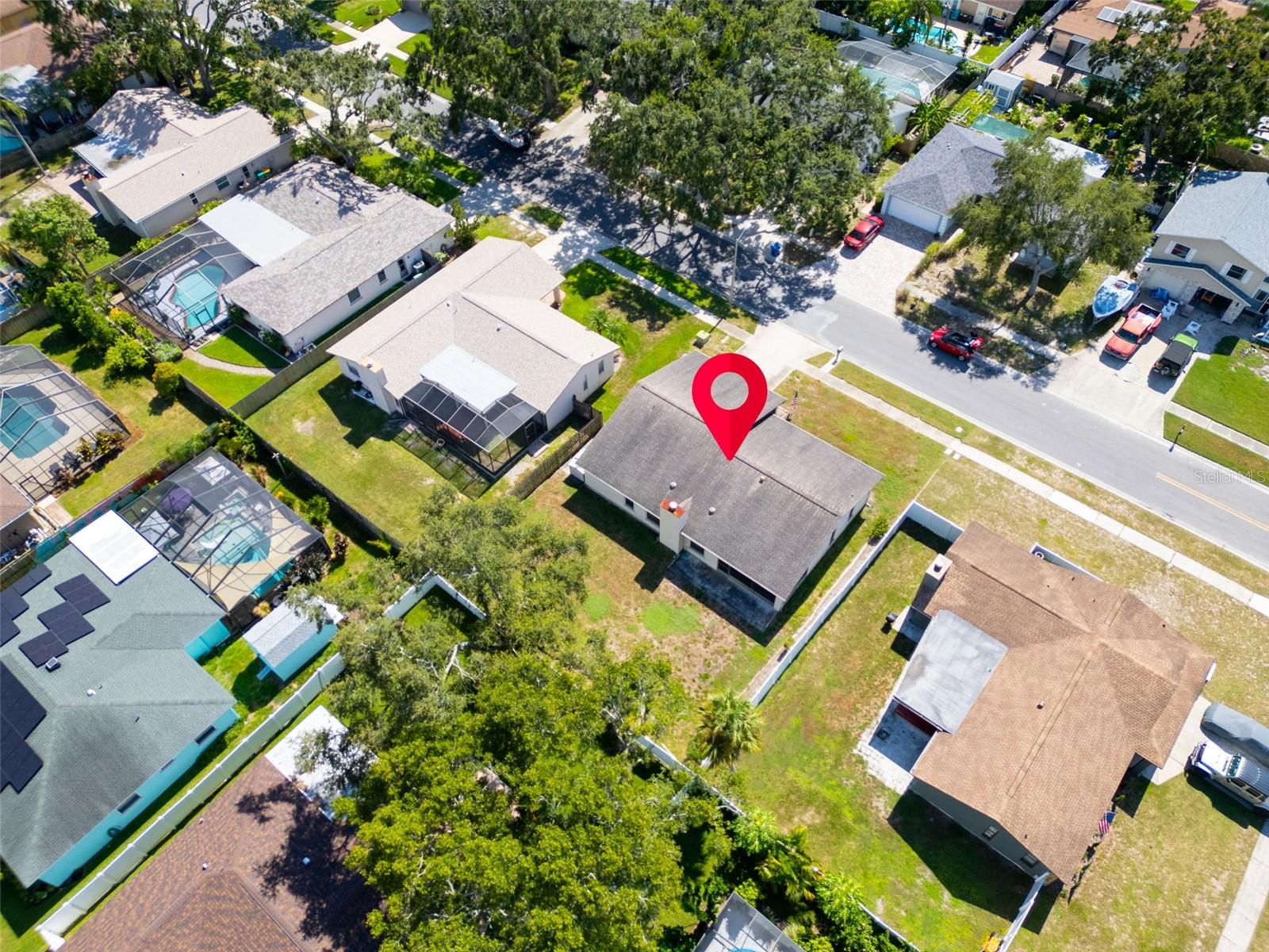 Listing photo id 44 for 346 Cherry Laurel Drive