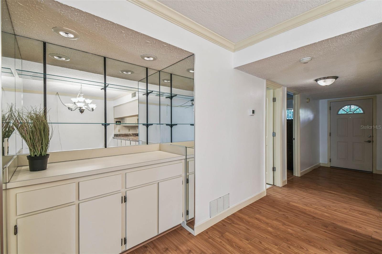 Image 20 of 69 For 7614 Radcliffe Circle B106