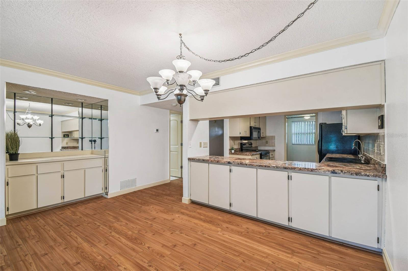 Image 23 of 69 For 7614 Radcliffe Circle B106