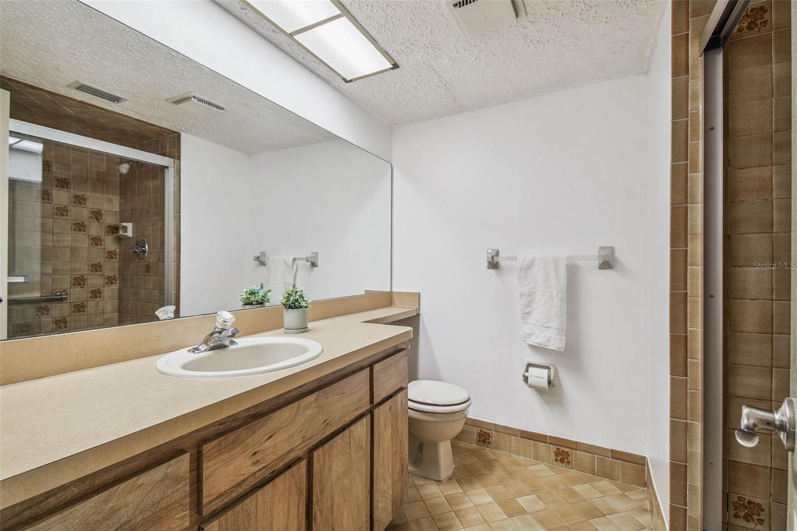 Image 35 of 69 For 7614 Radcliffe Circle B106