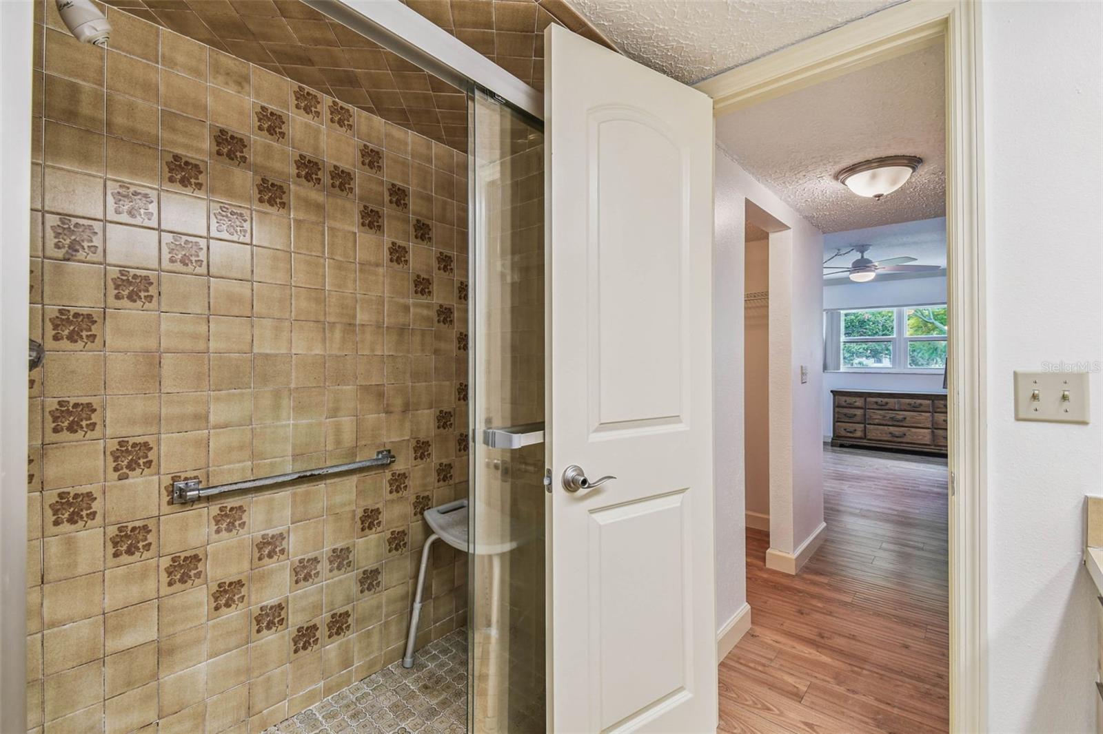 Image 36 of 69 For 7614 Radcliffe Circle B106