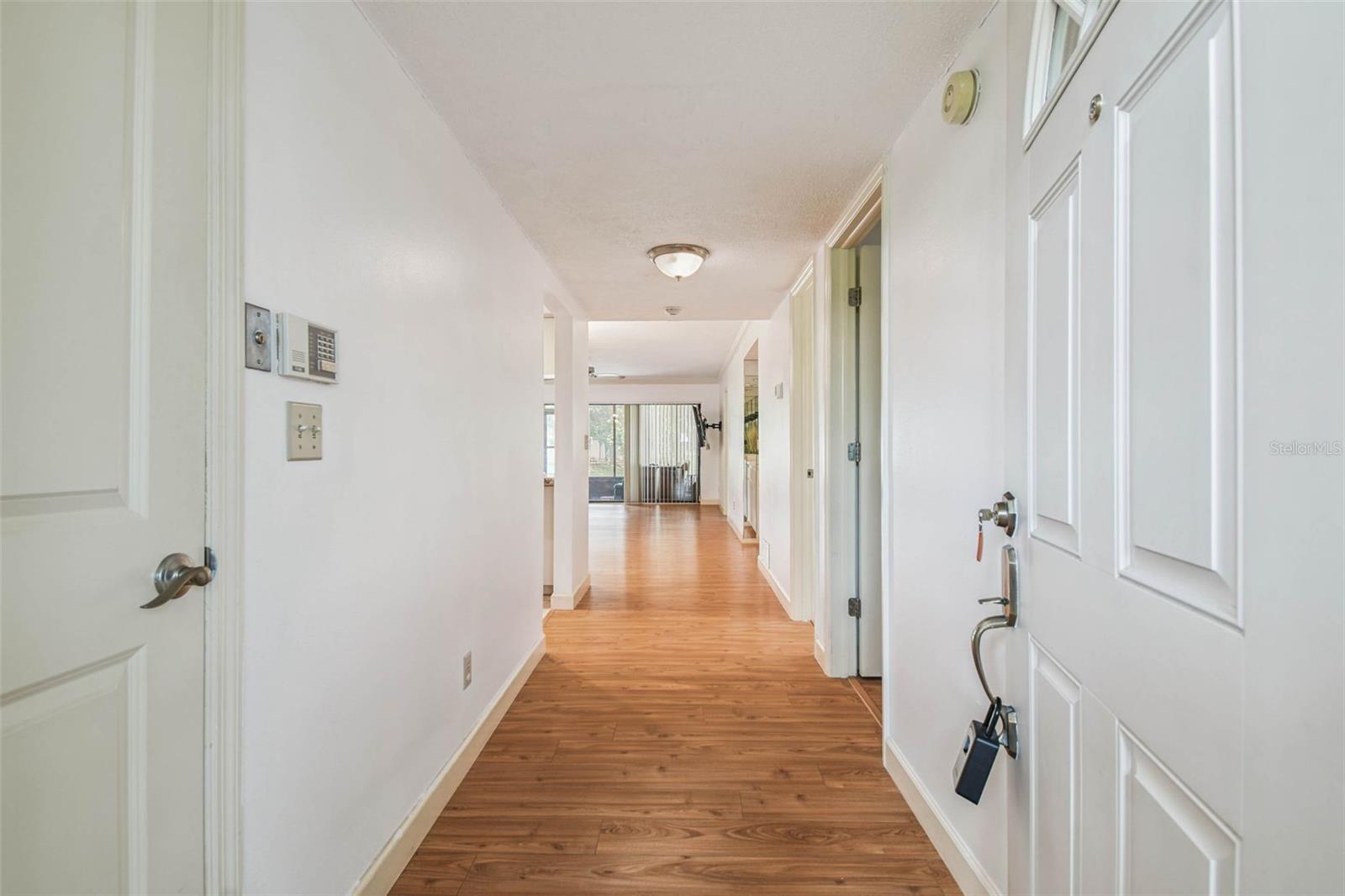 Image 4 of 69 For 7614 Radcliffe Circle B106