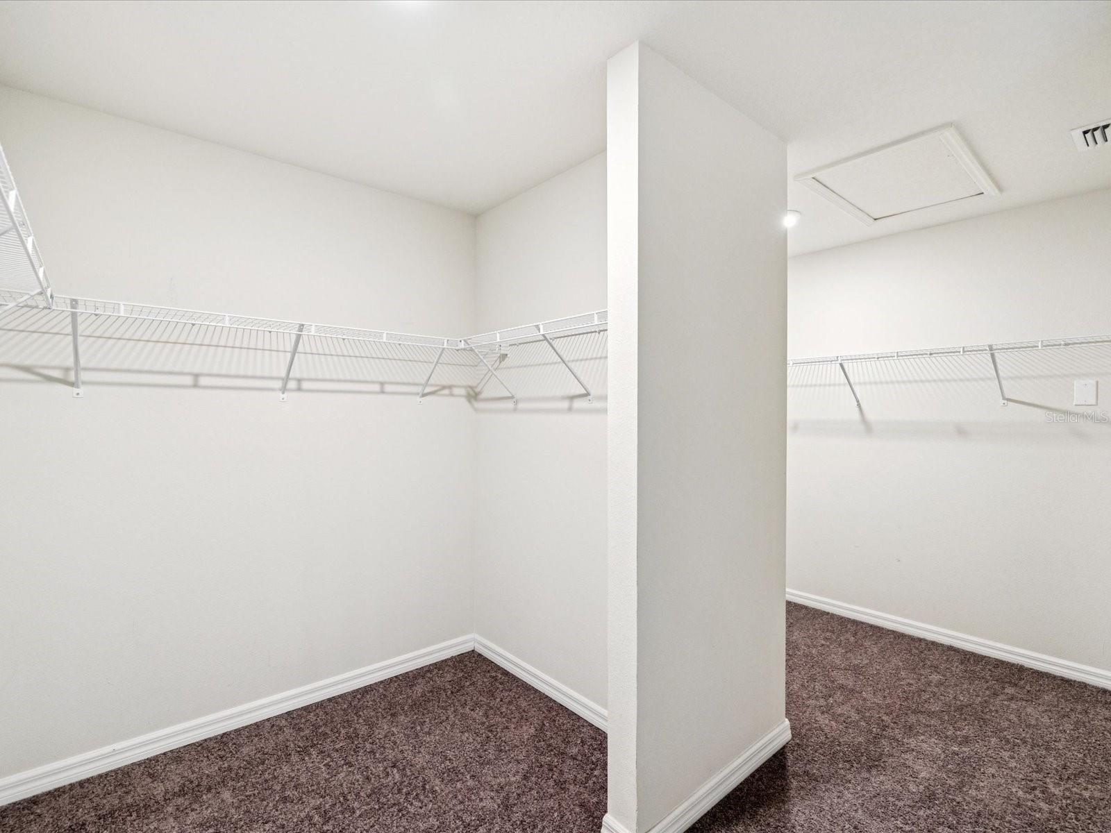 Listing photo id 37 for 5274 Turtle Bay Drive