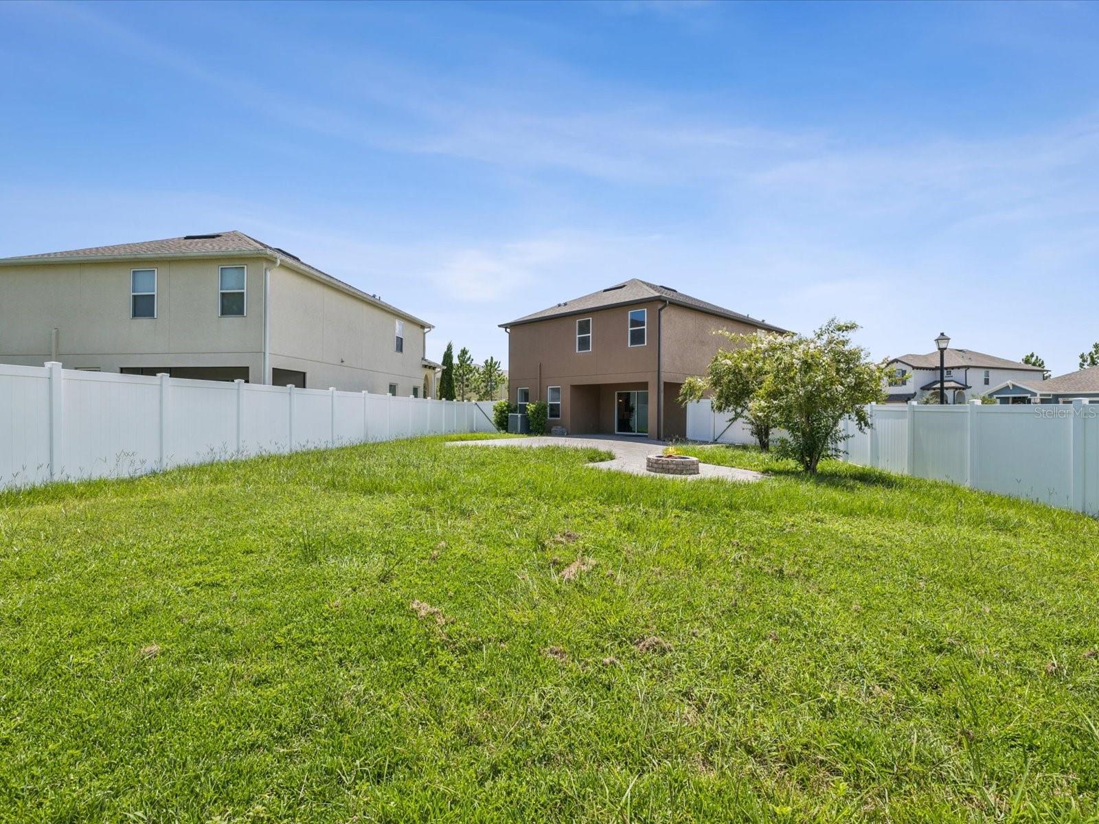 Listing photo id 42 for 5274 Turtle Bay Drive