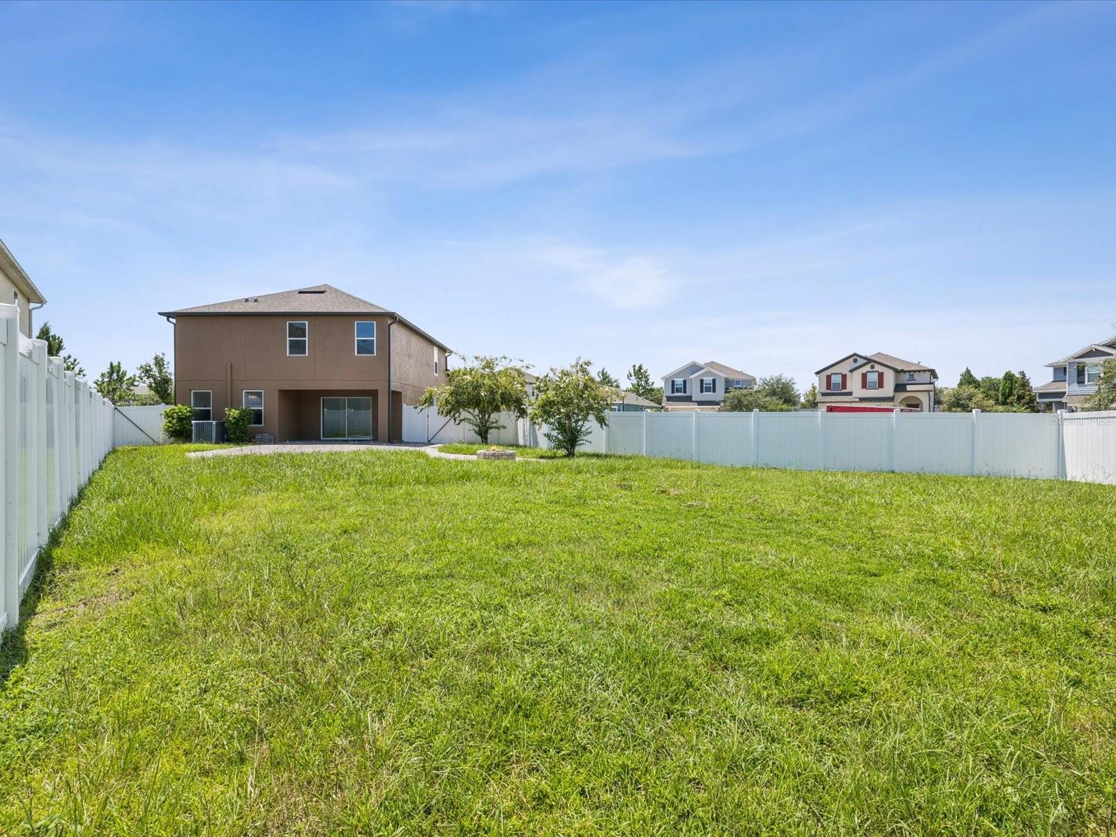 Listing photo id 43 for 5274 Turtle Bay Drive
