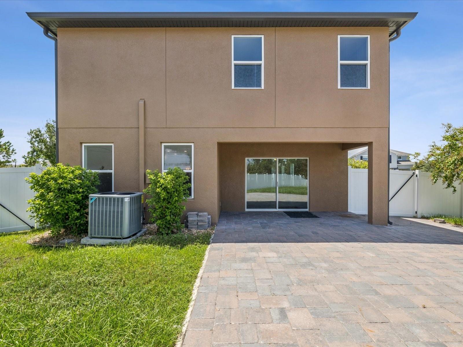 Listing photo id 46 for 5274 Turtle Bay Drive