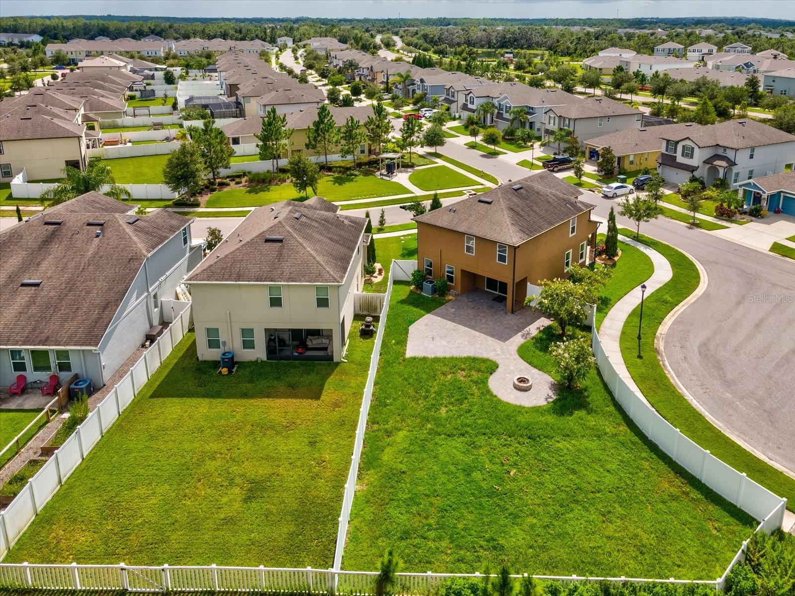 Listing photo id 52 for 5274 Turtle Bay Drive