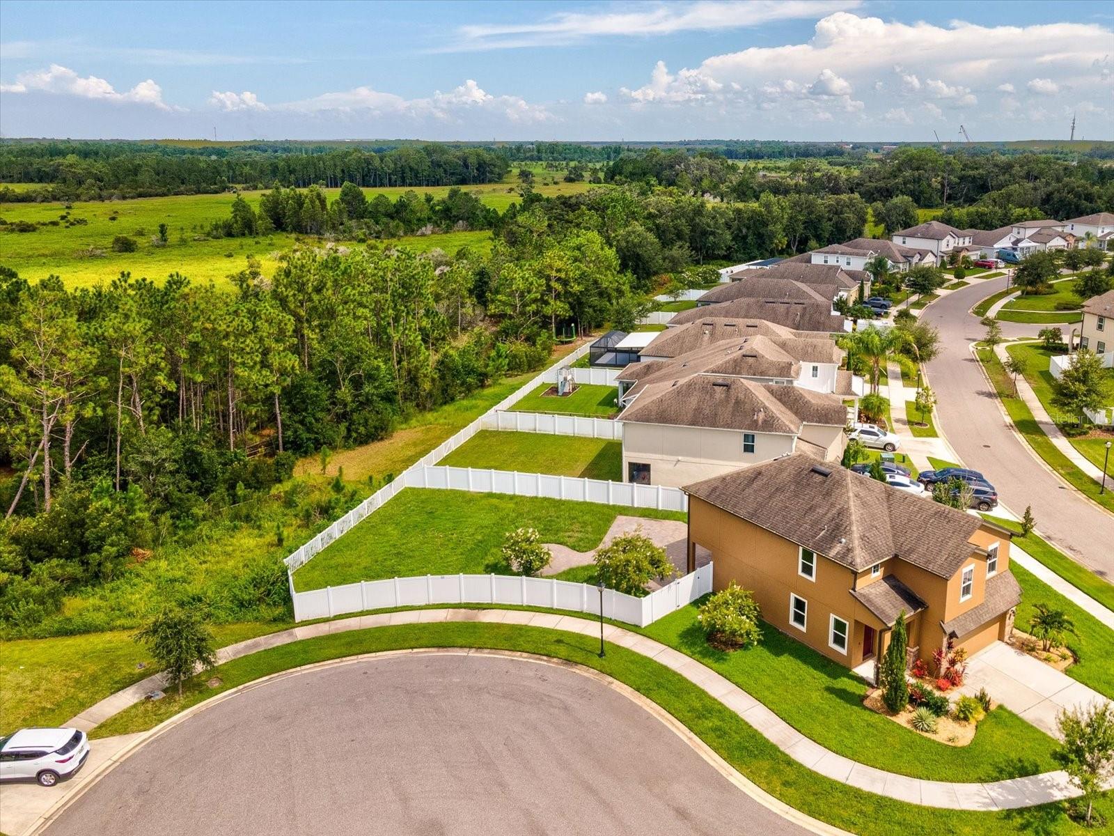 Listing photo id 57 for 5274 Turtle Bay Drive