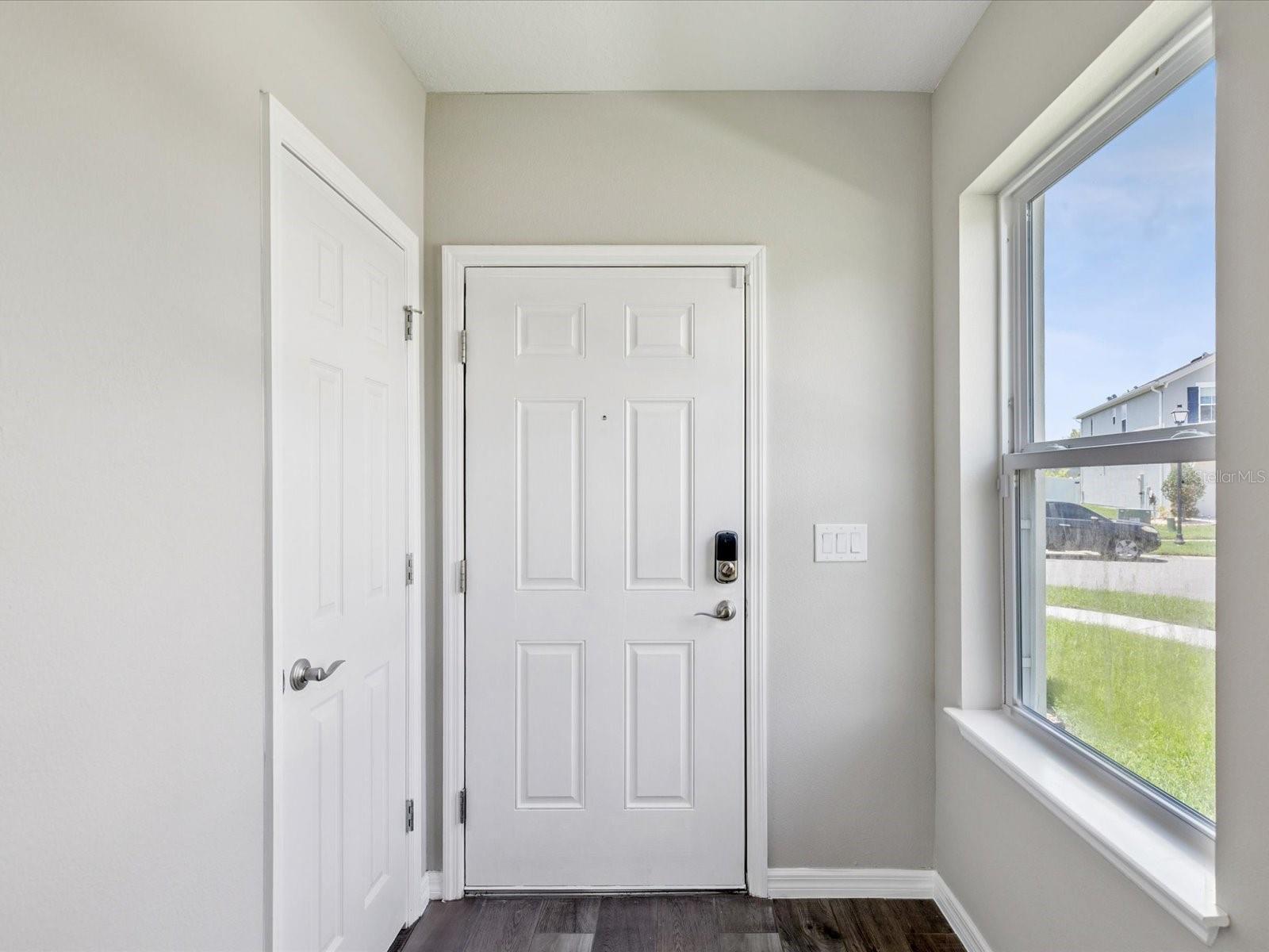 Listing photo id 5 for 5274 Turtle Bay Drive