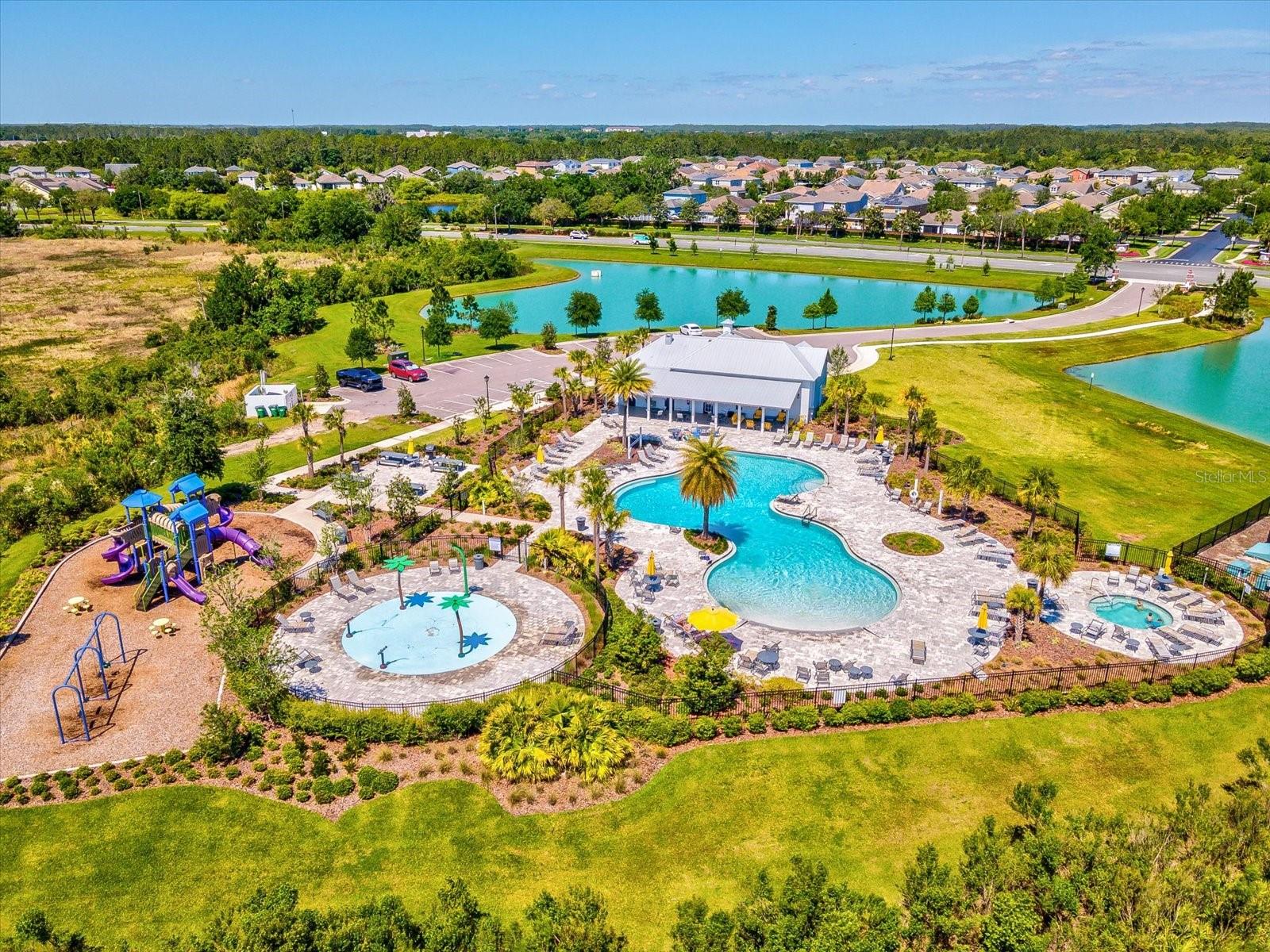 Listing photo id 81 for 5274 Turtle Bay Drive