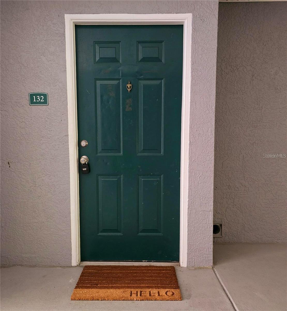 Image 2 of 17 For 18001 Richmond Place Drive 132