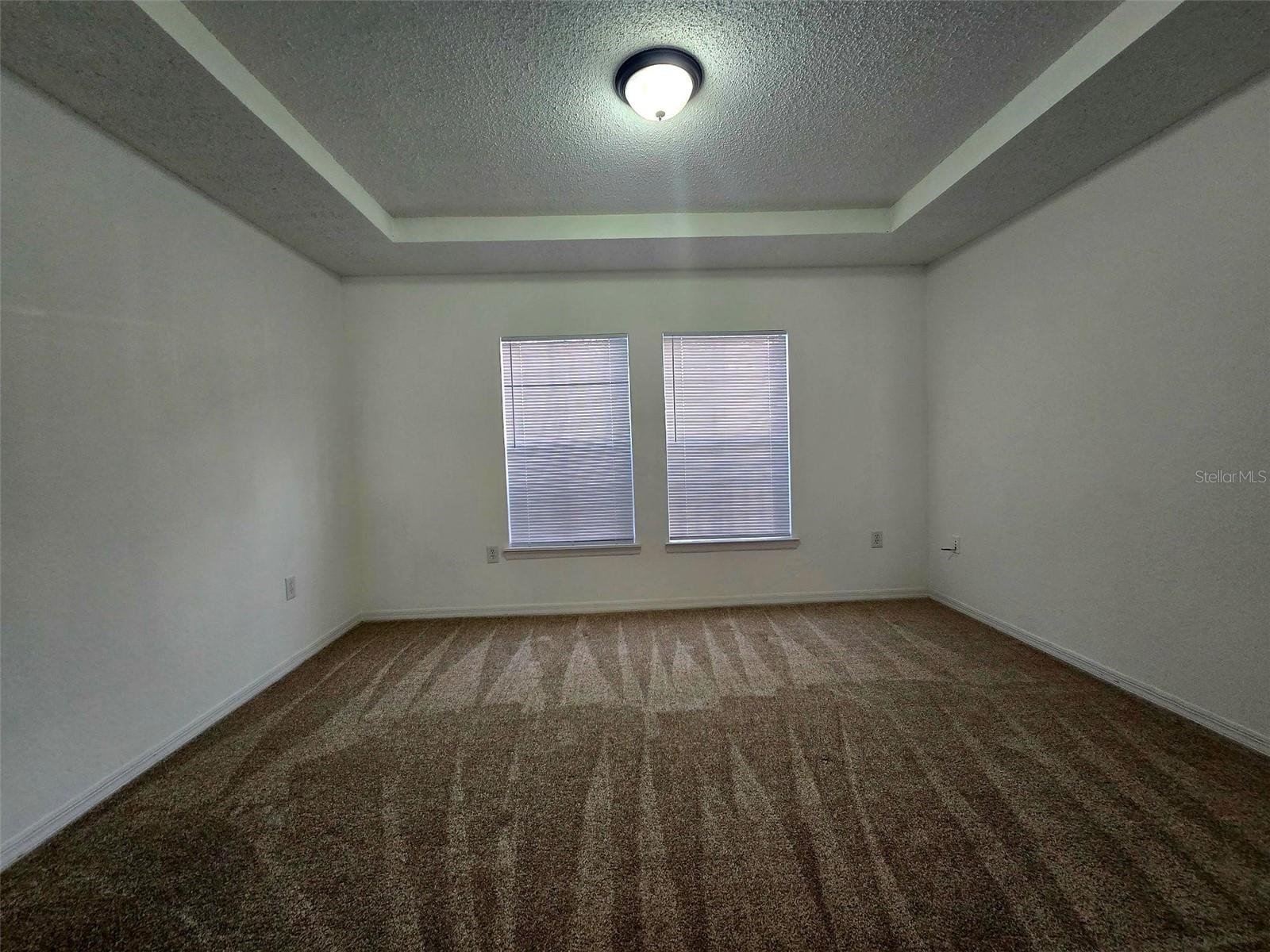 Image 8 of 17 For 18001 Richmond Place Drive 132
