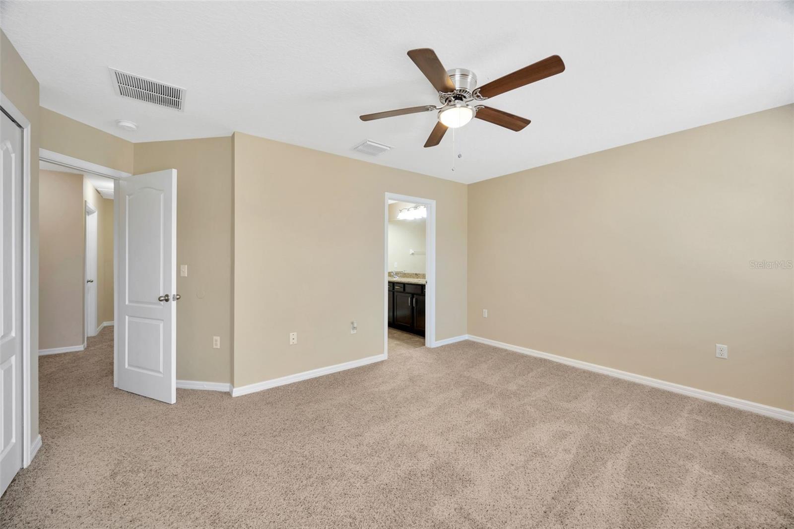 Image 12 of 20 For 10253 Villa Palazzo Court