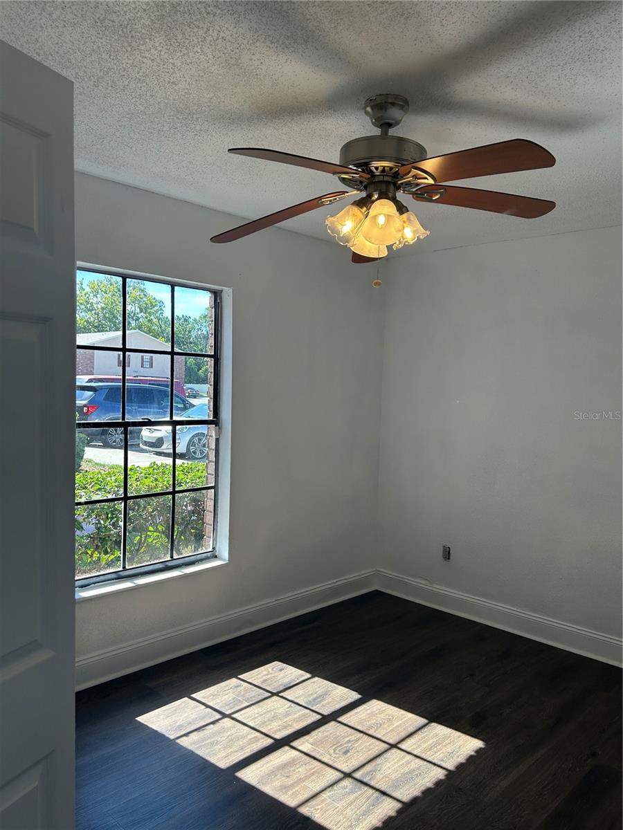 Image 9 of 17 For 21032 Voyager Boulevard 4