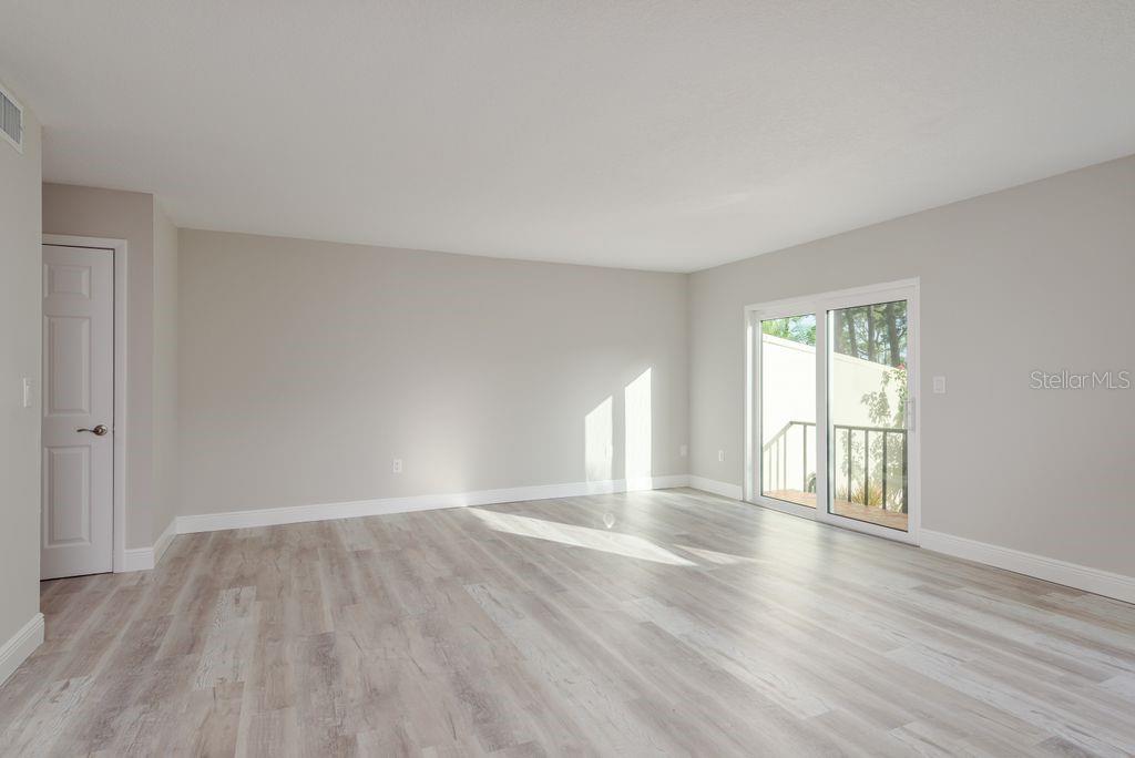 Image 14 of 71 For 2700 Bayshore Boulevard 505