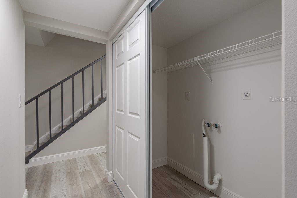 Image 21 of 71 For 2700 Bayshore Boulevard 505