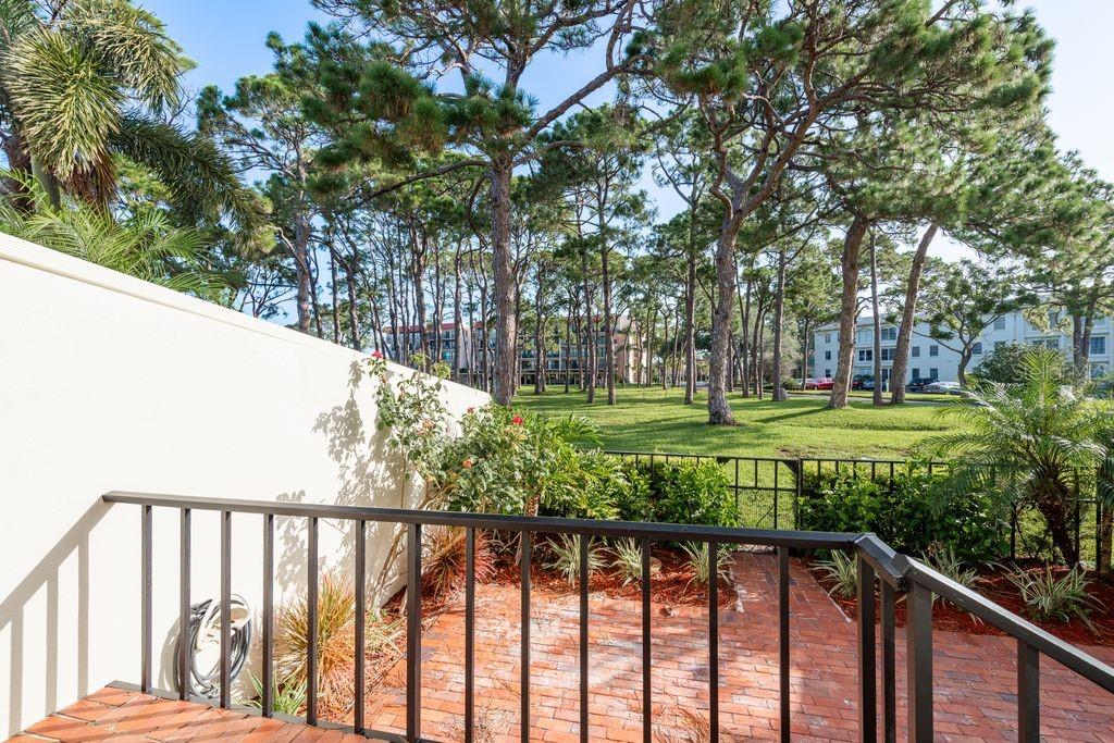 Image 34 of 71 For 2700 Bayshore Boulevard 505