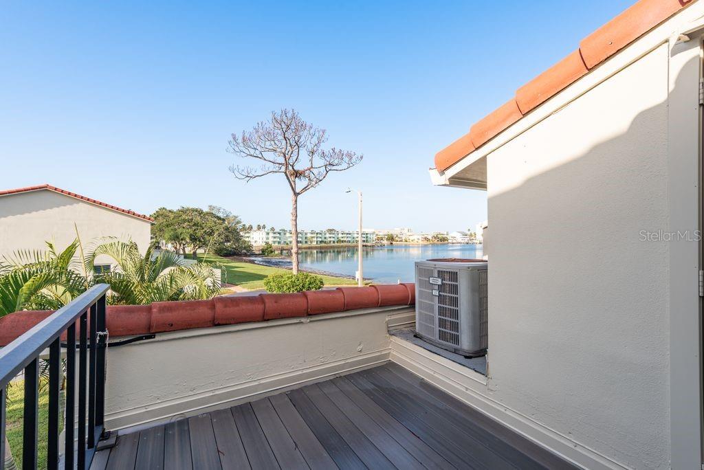 Image 4 of 71 For 2700 Bayshore Boulevard 505