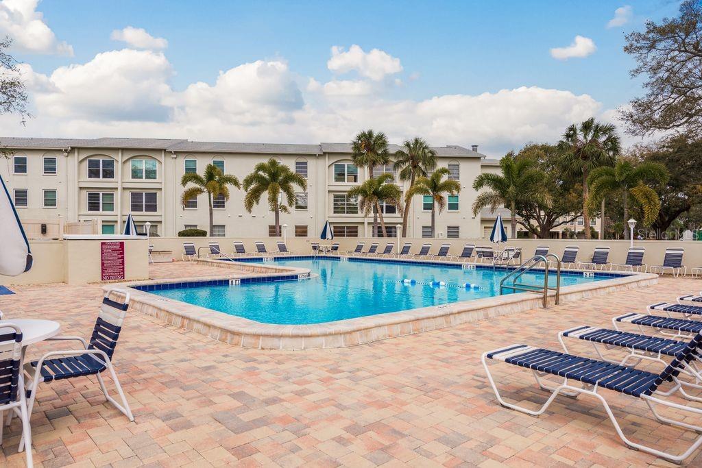 Image 58 of 71 For 2700 Bayshore Boulevard 505