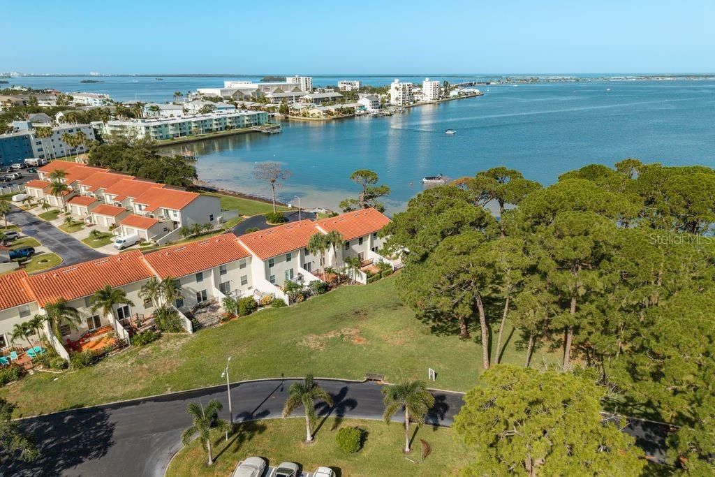 Image 68 of 71 For 2700 Bayshore Boulevard 505