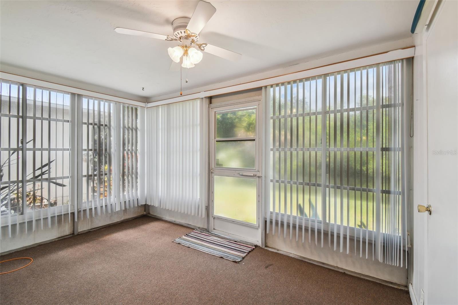 Image 17 of 23 For 4244 Tamargo Drive 4244