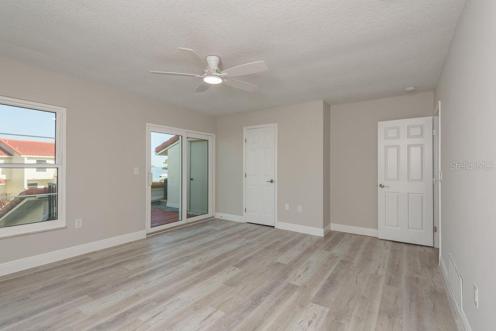 Image 15 of 64 For 2700 Bayshore Boulevard 531
