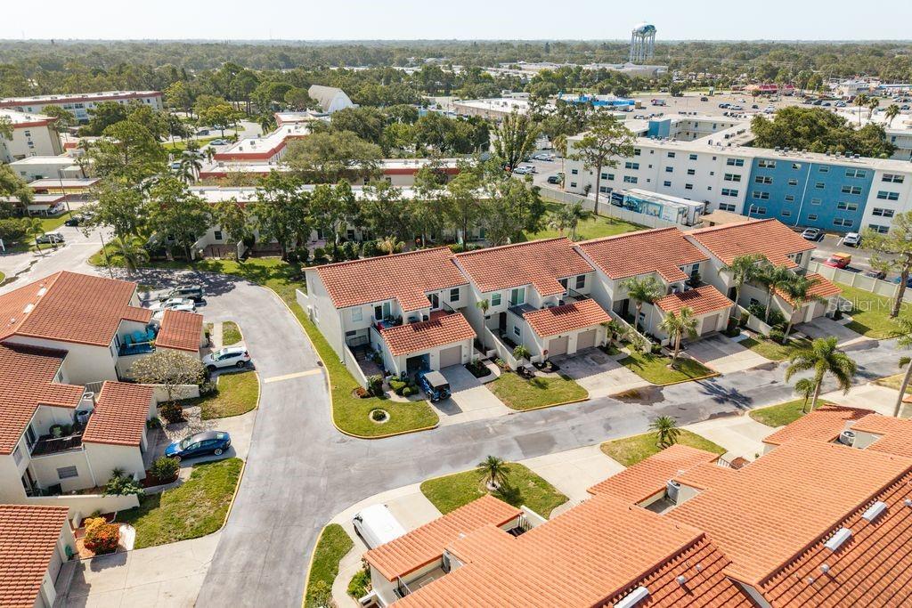 Image 37 of 64 For 2700 Bayshore Boulevard 531
