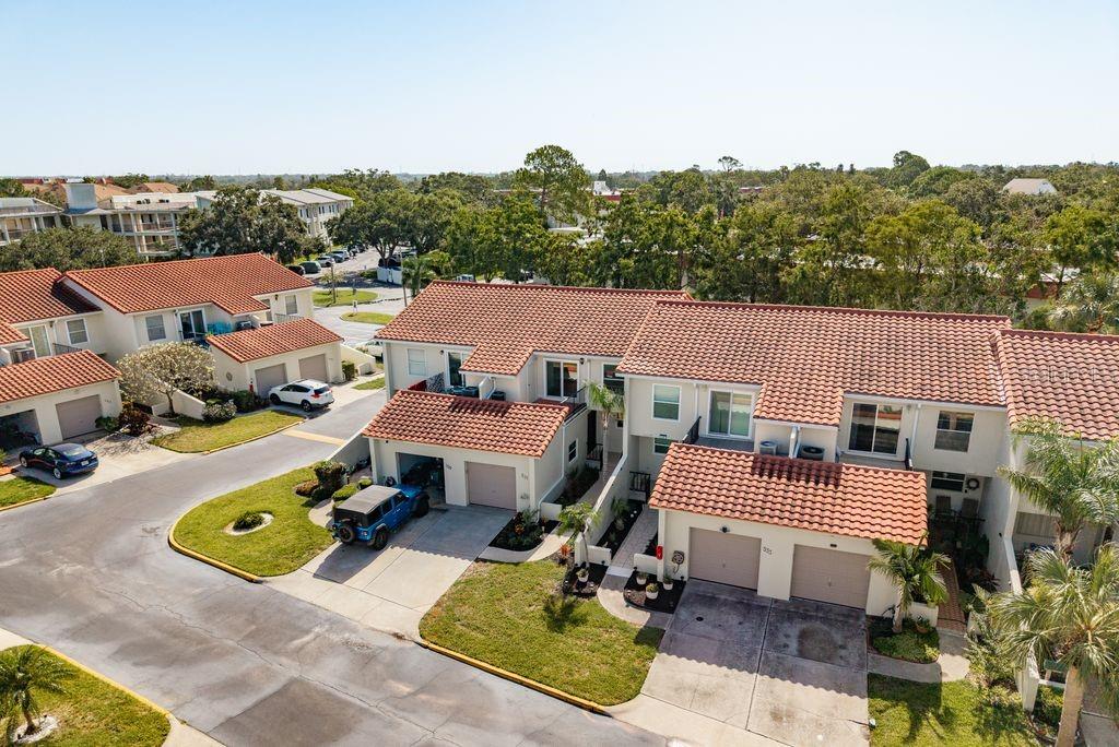 Image 38 of 64 For 2700 Bayshore Boulevard 531