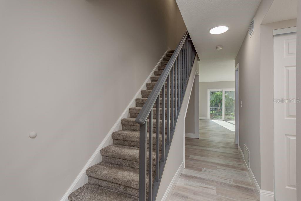 Image 4 of 64 For 2700 Bayshore Boulevard 531