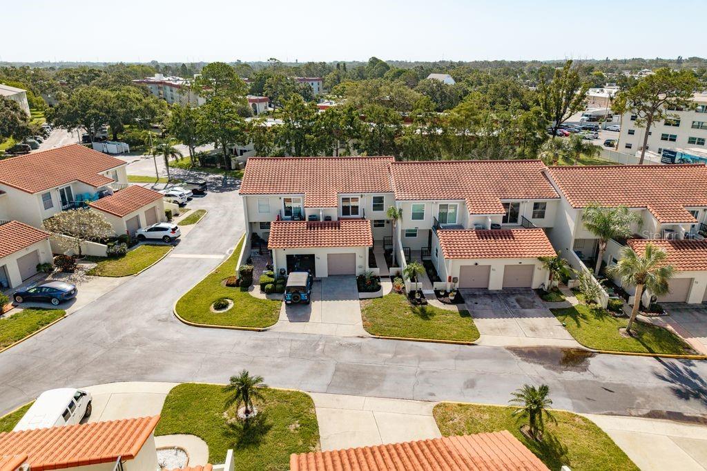 Image 57 of 64 For 2700 Bayshore Boulevard 531