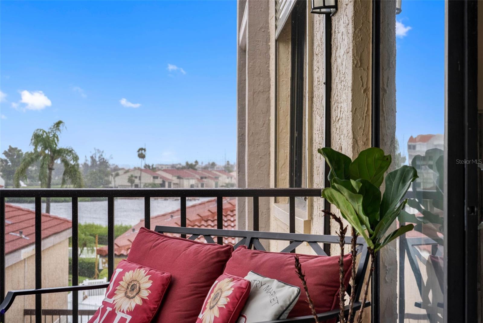 Image 21 of 79 For 6158 Palma Del Mar Boulevard S 305