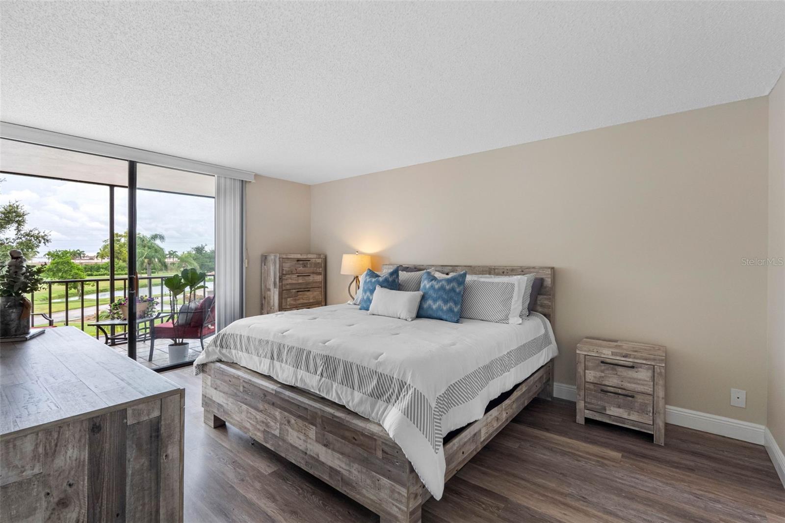Image 31 of 79 For 6158 Palma Del Mar Boulevard S 305