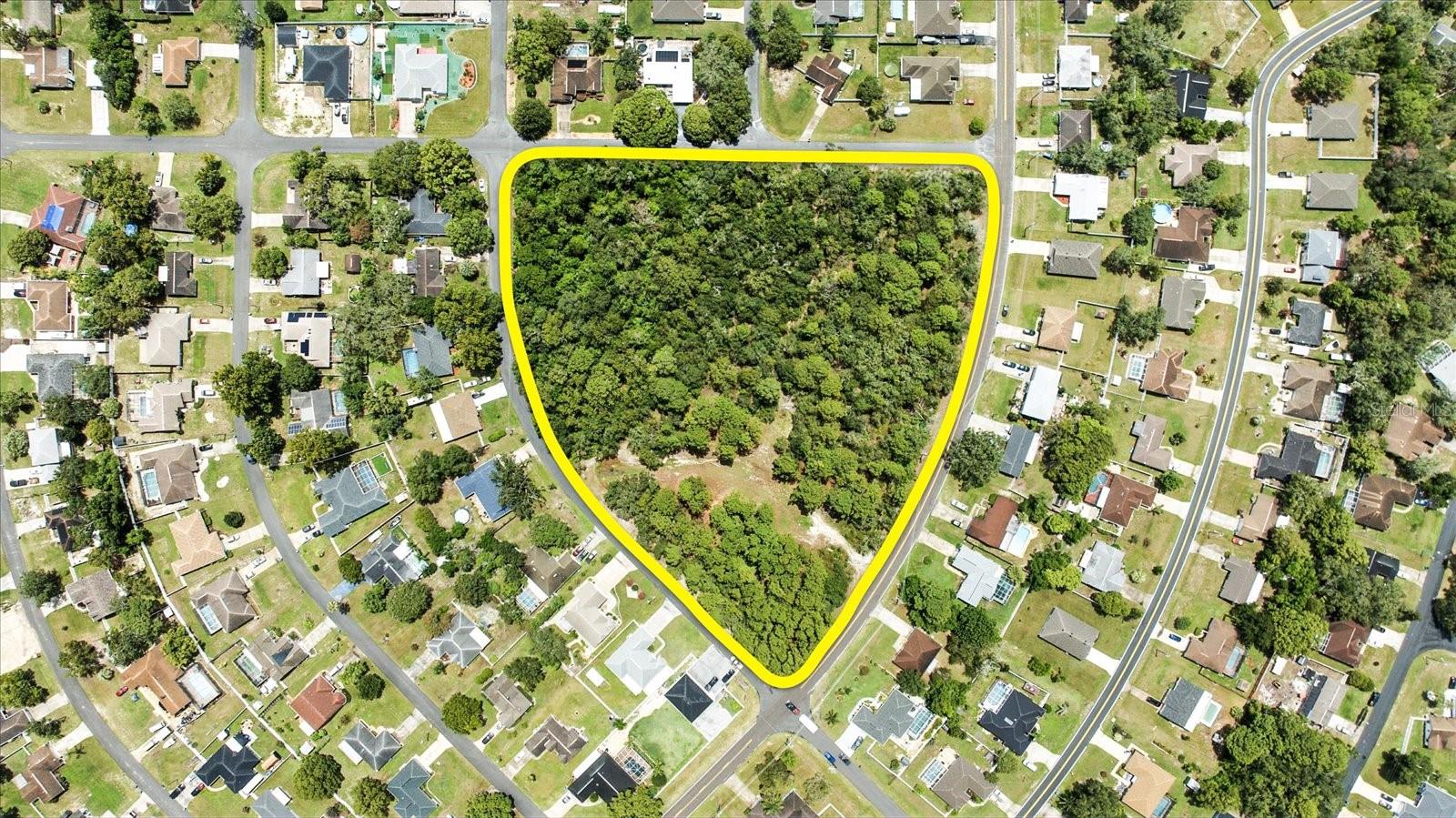 Listing photo id 1 for Linden Drive
