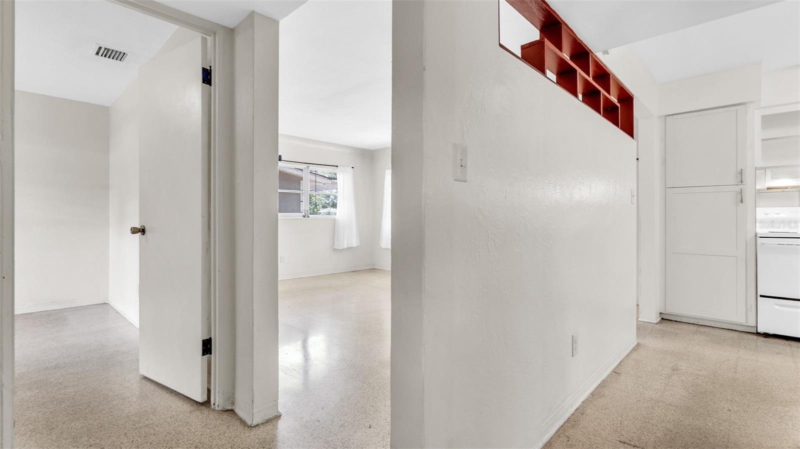 Image 6 of 26 For 1209 Alcazar Way S