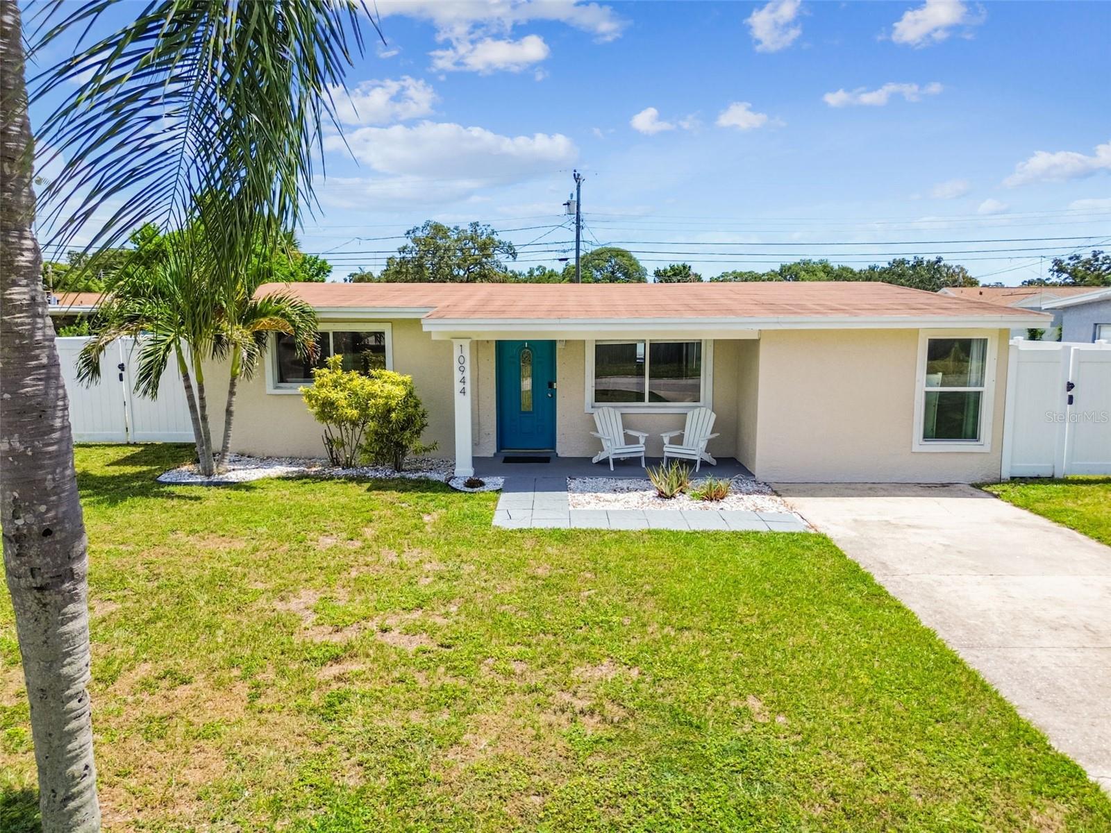 Details for 10944 106th Avenue, LARGO, FL 33778