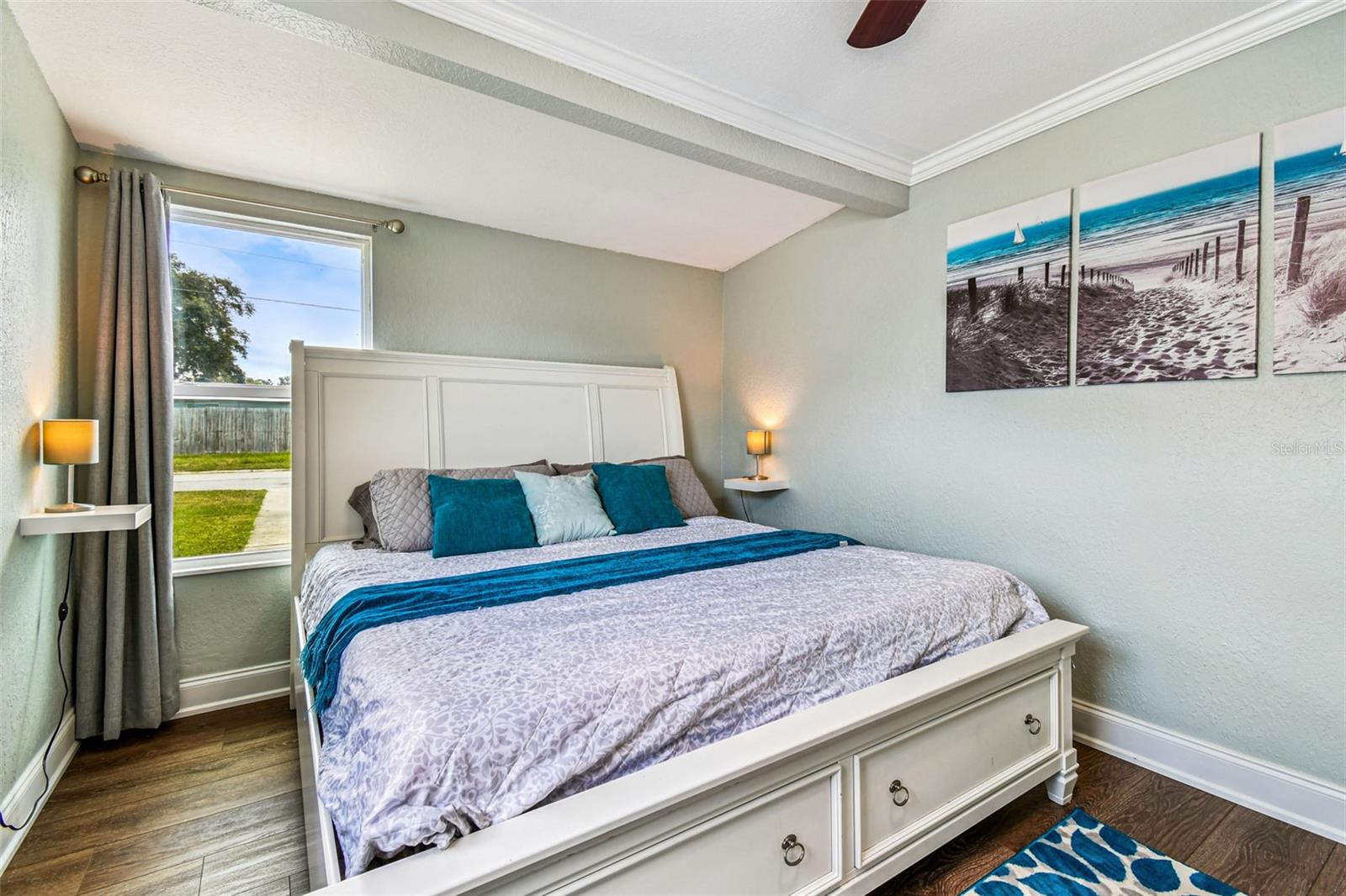 Image 17 of 51 For 10944 106th Avenue